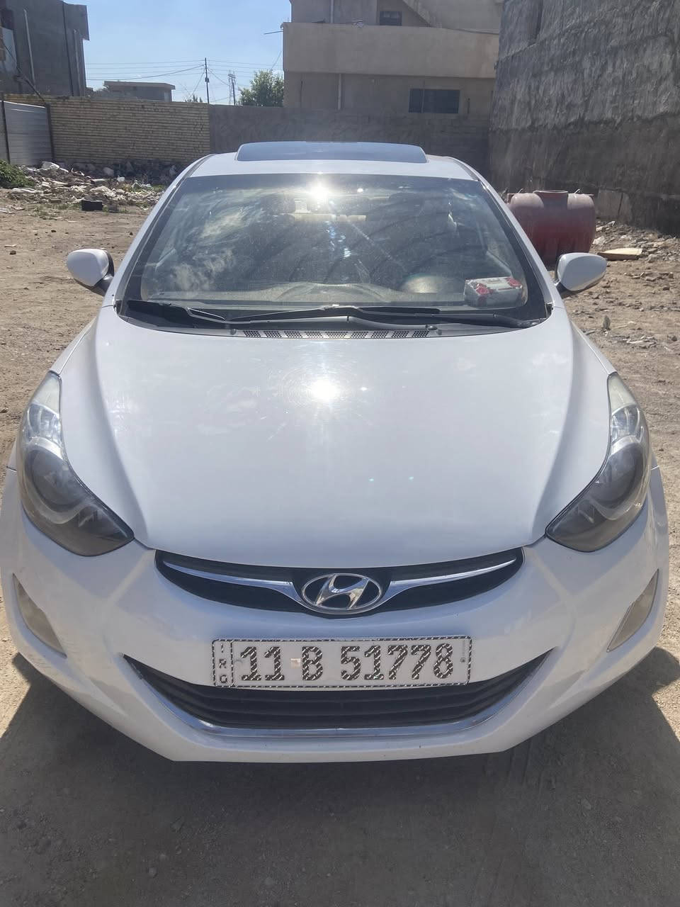 سلام عليكم النتره خليجي موديل2012رقم بغداد بسمي تحويل ثاني يوم محرك1800مكفول من بخار ومن تنقيص تخم تاير بلي رامه كشنات جغد حساسات يمنه ويسره كأمره خلفيه وجانبيه بيه ثلاث قطع صبغ بدون دواخل فقط رش الباقي كفاله السعر115وبيها مجال ***********)(***********
