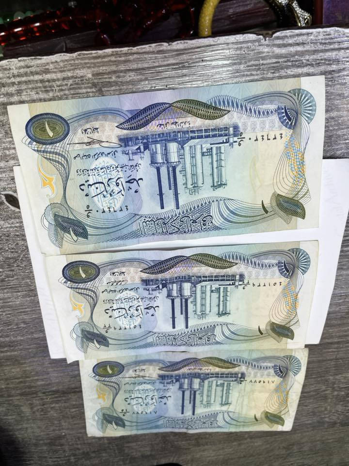 ٧٠ قطعة للبيع ***********
