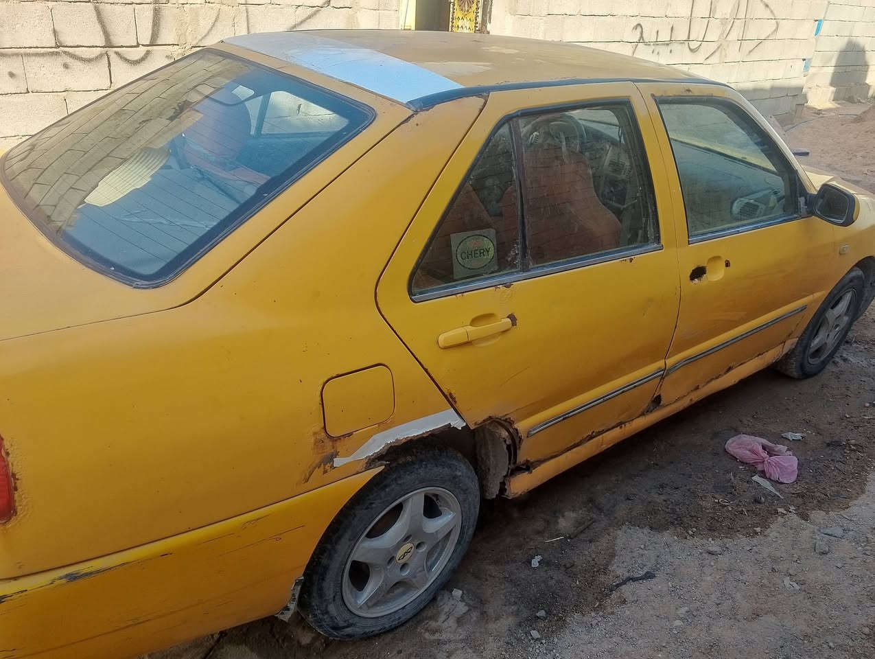 شيري كوين رقم بصره راعيها موجود بلبصره سنويه منتهيه مديل 2011 هيئة وغرامات عله المشتري اريدها 10وبيها مجال قليل مكان البصره الزبير مامتواجد عله الفيس واتساب *********** السياره كلشي مابيها بس انه ابيع كوم حديد بس راعي
