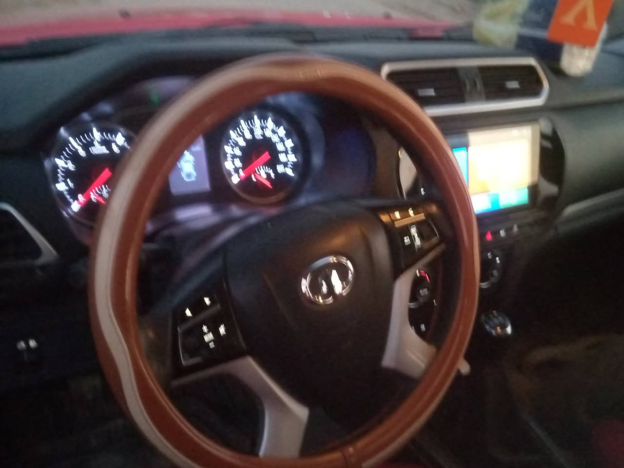 كريت وويل موديل23 رقم مثنى تحويل حره سنويه لل28 للبيع او مراوس ماشيه 130 بيه باب البديل بيه طخه بسيطه ومبدله اصلي فقط  
جاهزه السياره  مكلف بنشر *********** مكان السياره الرميثه
