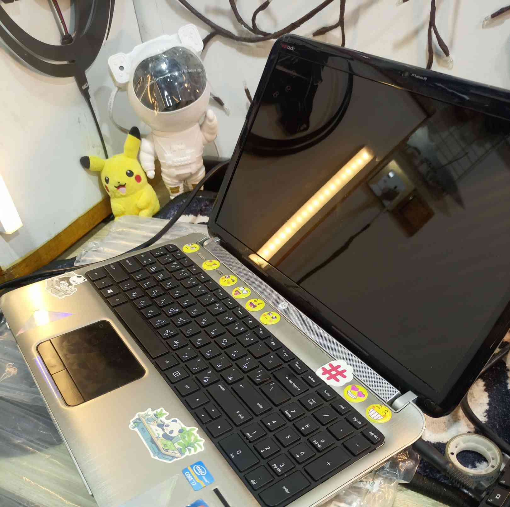 طلعتلي لابتوب شاشه عملاقه تقريبا 16.5او 17☑️
☑️ core i7🔥
رام G8☑️ 
خزن كيكاssd250☑️
كارت شاشه بيها ☑️.
سرعة استجابه 2.30 GH☑️
كامرا اماميه ☑️
سماعات سبيكر ☑️
على اغلب جيل ثالث لو ثاني. ☑️
كامل معلومات بل صور وفيدوا

نضافه فول وفول  شغاله 🔥وحشش
للدراسه +تصفح +برامج تنصب عليها سلاسه فول سرعه استجابه عاليه وشاشه عملاقه 

كامل ملحقات 🎁

باقي تفاصيل بل فيدوا بصفحتي 🙏🏻

اول تم (165) الف 
للتواصل 📞***********
يوجد توصيل 🚕
