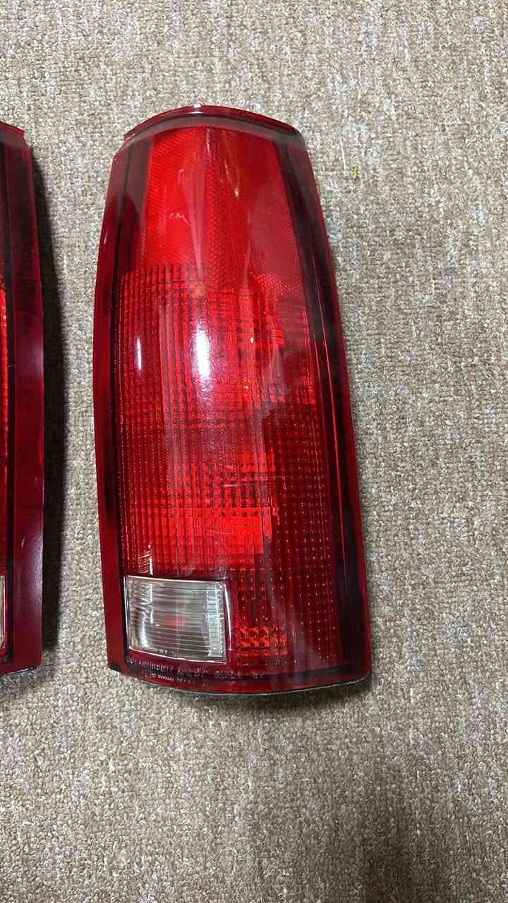 زوج بك لايت تسعينية للبيع العنوان بصرة يوجدتوصيل شكرا لادارةالكروب ***********
