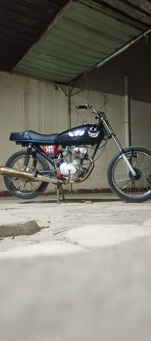 السلام عليكم شباب دراجة نامة للبيع كلك ادوات مفتوحة بستم دراجة نشطة شلعة ومعدل السعر 350اذا عدك استفسار خاص واني بخدمة الشراي مكاني ناصريه غراف (مكلف بل نشر )


**إذا كنت صاحب هذا الإعلان وتريد حذفه لأي سبب، رجاءا أرسل رسالة إلى الدعم الفني**