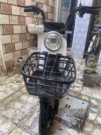 شباب من رخصه الادمن المحترمين  دراجه ريان للبيع  حجم 14  استعمال قليل ...