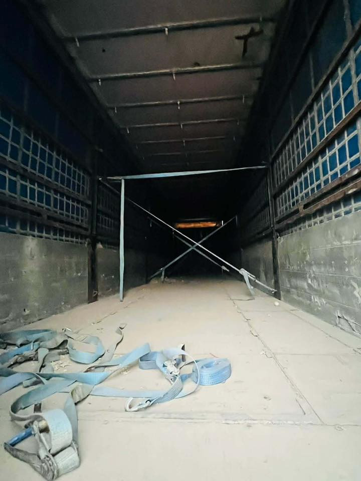 جادر كبس للبيع كرون جاهز لشغل صفاحيات كامل صنوية دهوك جديد ٢٠٣١ تحويل سعري ٨٣بي مجال ***********
