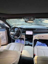 كراند شيروكي 4xe • ٢٠٢٤ • بدون ايرباك