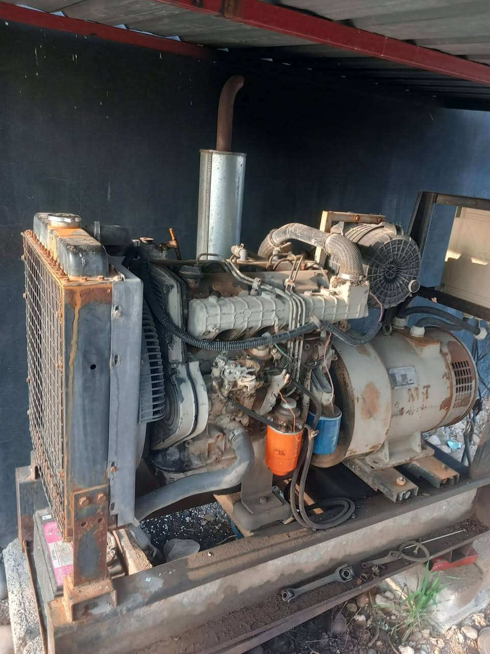 مولدة محرك كية لبيع 25كيفي 110انبير 
نضافة فول اي ستفسار اتصال بل رقم ***********
