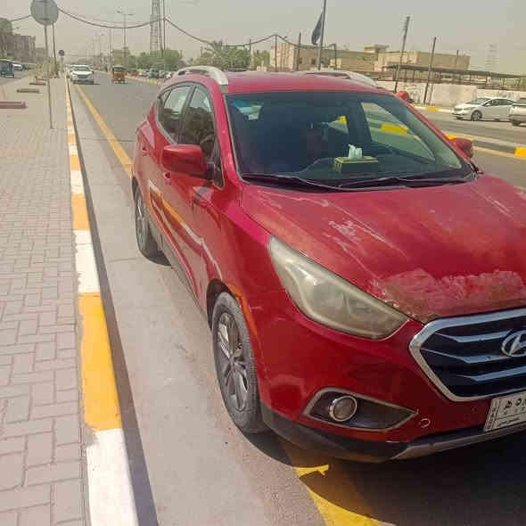 توسان ٢٠١٥/ وارد امريكي
حادثها جاملغ وبنيد وبيها ضربة من الباب وطخة من الصندوك 
السعر / ١٣٠ وبيها مجال
***********
