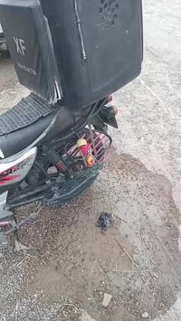 بوكسر للبيع ب واحد وسبعمية وبيهة مجال 07868700779واتساب فقط