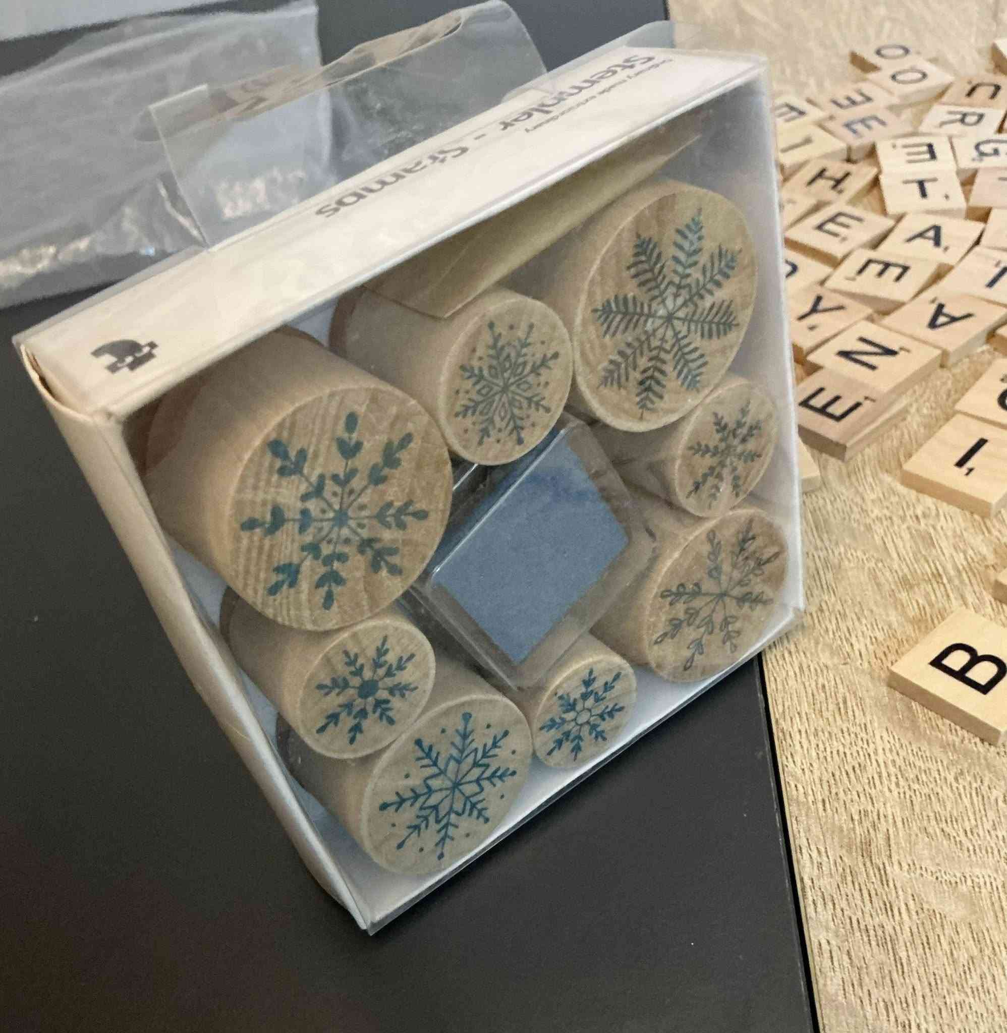 طوابع خشبيه + احرف انكليزيه خشب 
🍓السعر (2) الف دينار للقطعتين 

💥الاحرف عددهم 100 قطعه والطوابع الخشبيه 8 قطع 
💥جديد غير مستخدم 
💥الاحرف للتعليم او كتابه جمل او تستخدم للاعمال اليدويه


**إذا كنت صاحب هذا الإعلان وتريد حذفه لأي سبب، رجاءا أرسل رسالة إلى الدعم الفني**