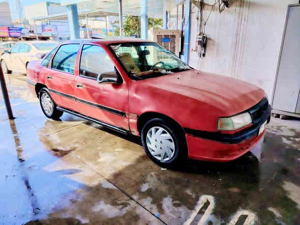 بەناوی خوا ئۆپڵ ڤیکترا ئەوەلیاتوو موسوو بڕاوە بەشەرت دوای یەک جوڵەی بەسیتی هەیە هیچیتر مۆدێل 1993 گەرمیوو کارەبایی مەزبوتە گێڕوو مەکینە بەشەرت سڵایتی ئاو دانایا مەزبوت ئیشەکا سعریشی 22 مەجالێکی کەم ژم***********
