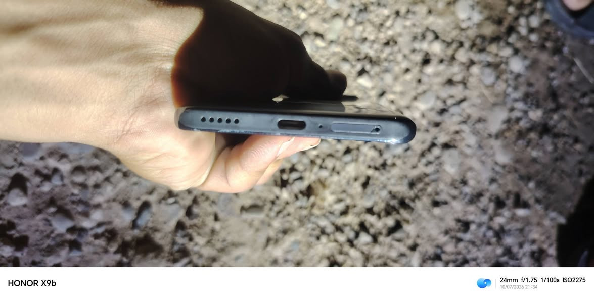 هونر x9c للبيع ومراوس حسب القناعه
جهز نضيف شخط مابي شرط لا مفتوح ولا واصل مصلح
غراضو كله ويا شاحنه وكارتون
ادفع سعر يعجبني ابيعك ***********
