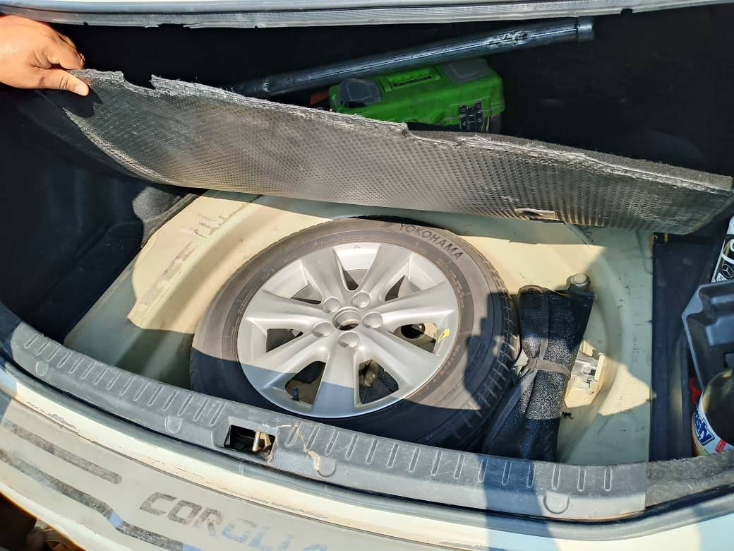 سلام عليكم كورلا للبيع موديل 
2009 محدث13كفاله من صبغ وضربه سنويه ماساقطه دولي 
محرك كير تبريد حداديه كفاله مابيه نقص جديده سياره فول عده الفتحه سعر115لو مراوس بسيراتو14فول مكاني نجف 
***********
