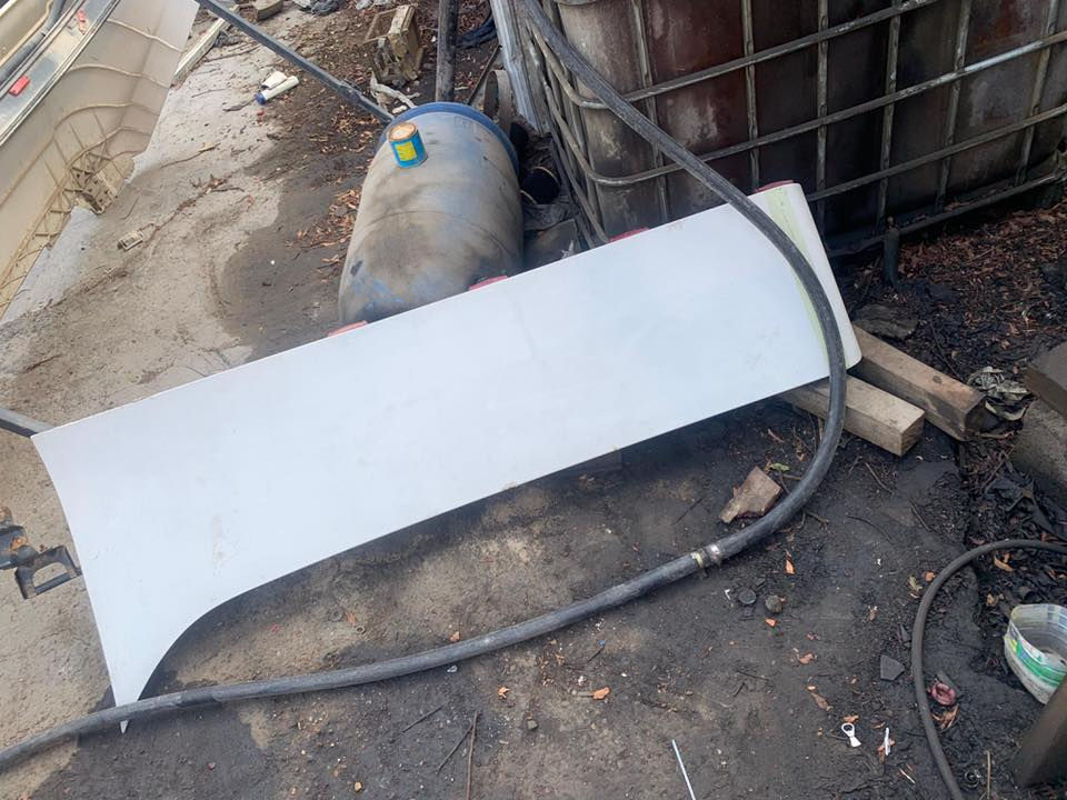 السلام عليكم 
للبيع
كاسحا وزعانف اسكانيا 
٤٠٠الف وبيهن مجال
***********
