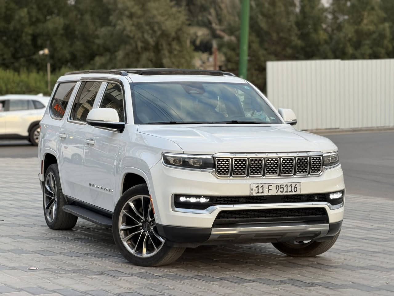 جيب واكنير 2022 فول مواصفات 1/1
ياالله 

السلام عليكم جيب واكنير 2022 سيريس 3وارد امريكي

Jeep Wagoneer Series Iii 2022 White 5.7L 8

         حجم المكينه : 5700 V8

المسافة المقطوعة : 38 الف ميل 

الضرر : سرقه بيبان جاملغات بنيد صندوك  ومبدل بيبان جاملغات صندوك بنيد نفس الون 

          حالة الايرباك : سليم مطاك ولا ايرباك   

#مواصفاتها

1.ثلاث شاشات

2.بصمه

3. تشغيل عن بعد

4.دوسات جانبيه

5.كشنات جلد

6.كشن السايق ميمري

7.كشنات كهرباء

8.صندوك كهرباء

9.حساسات خلفيه

10.3 قطع تبريد 

11.اشاير بالمري

12.رادار امامي

13.رادارات 360

14.ثلاث وضعيات قياده

15. بنوراما فتحتين

16. كير ماوس

17. نظام منحدرات

18. هيترات بالكشنات حار بارد

19.ويل كب كروم

20.لايتات لد

21.بكلايت لد

22.كشافات

23.بصمة ابواب

24.سبعه راكب

فول مواصفات 1/1 جاهزه مرقم بغداد تحويل ثاني يوم

#السعر اتصل وتدلل   

تفاصيل اكثر هذا رقمي *********** تحياتي 

مكاني بغداد حي الجامعه
