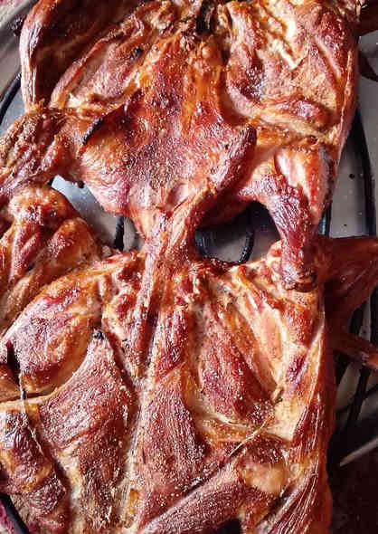 شغل بيت دجاج شوي بل تنور الطين حجز مسبق الدجاجه اب 14الف دجاج خشن العنوان الرمادي الملعب يوجد توصيل داخل الرمادي الفين دينار للحجز ‏‪***********‬‏ ملاحظه حسب الطلب يشوون
