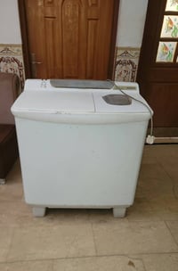 للبيع غساله هيتاشي شرط ياباني جاهزة وعلى فحص حجم جبير بدون ظرر فقط كسر...