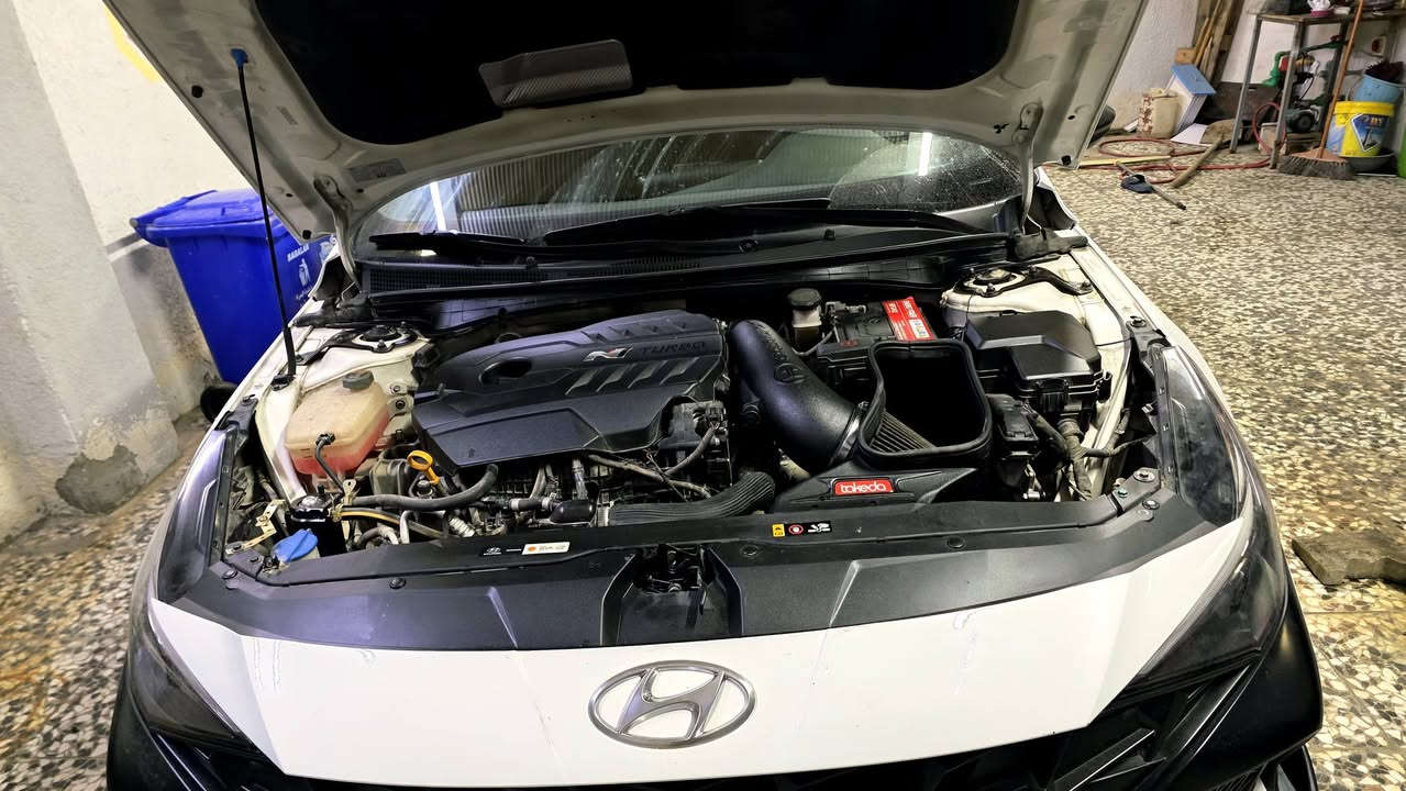 Elantra N 2022 وارد امريكي
ايرباك ستيرن فقط داخله كلين 
بيها شبر بالجاملغ الخلفي وبارد بسيط وره الدعاميه الخلفيه باقي السيارة كفاله 
السياره +stage 2
برمجة jb4 750$ تحكم بالجهاز 
بلكات hks racing160$
عطاس SXTH 200$
شوته afe takeda stage 2 400$
طاحونه معدله 150$
تفريغ
اويل كاتش كان
ويل bbs الوحيد بالعراق 600$
موصله 26psi من اقوه الانات بالعراق 
ادامه متواصله 
ماشيه 61km 
سعرها 188 وبيها مجال بسيط حك الجيه 
تنباع مزود او ستوك يختلف السعر
رقم بغداد بأسمي
مكان السيارة البصرة 
***********
