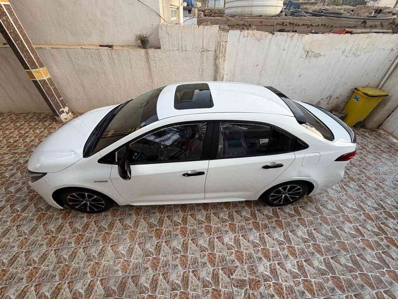 السلام عليكم للبيع كورلا موديل 2023 هايبرد  تجميع الصين مكفوله كفاله عامه رقم سليمانية دولي بسمي سيارا جديده بمعنئ الكلمة جاهزا برغي متخلي عليها سيارا مكفوله وسونار مرفق بلمنشور ماشيه(٤٣كم) السعر 143 وبيها مجال العنوان ديالئ رقم الهاتف 
*********** الخالص, ديالى
