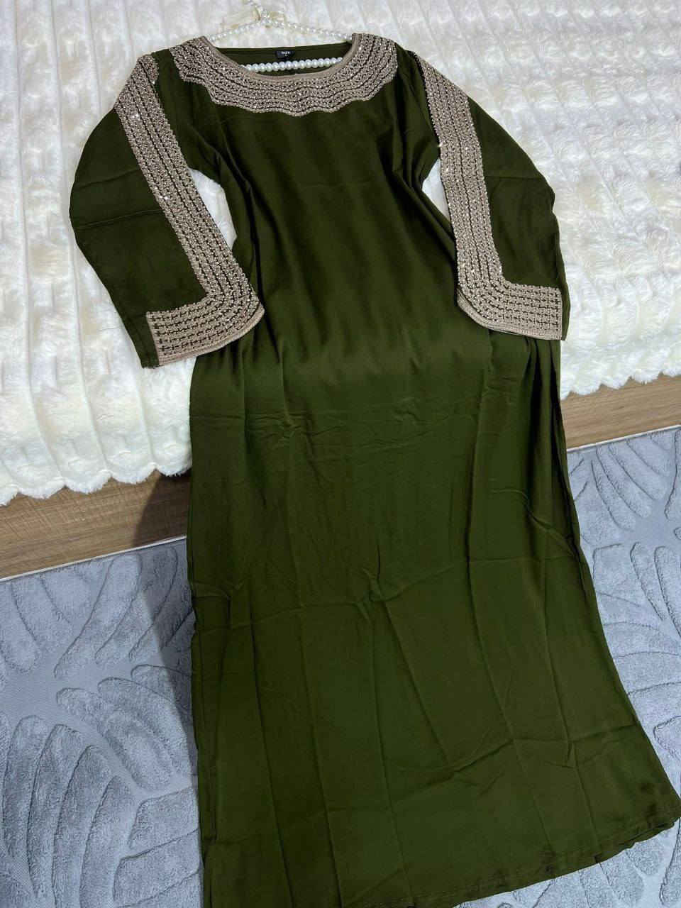 #جديد
بسم الله ماشاء الله 😍❤️
دشداشة فرعونيه 
الكوالتي ممتاز
للاستفسار عن تفاصيل اكثر
ضيفو القناة متوفر افضل القطع والخامات الجميلة باانسب الاسعار❤️😊 
https://t.me/zozetajar 
#جملة 
#بضاعة 
#جديد


**إذا كنت صاحب هذا الإعلان وتريد حذفه لأي سبب، رجاءا أرسل رسالة إلى الدعم الفني**