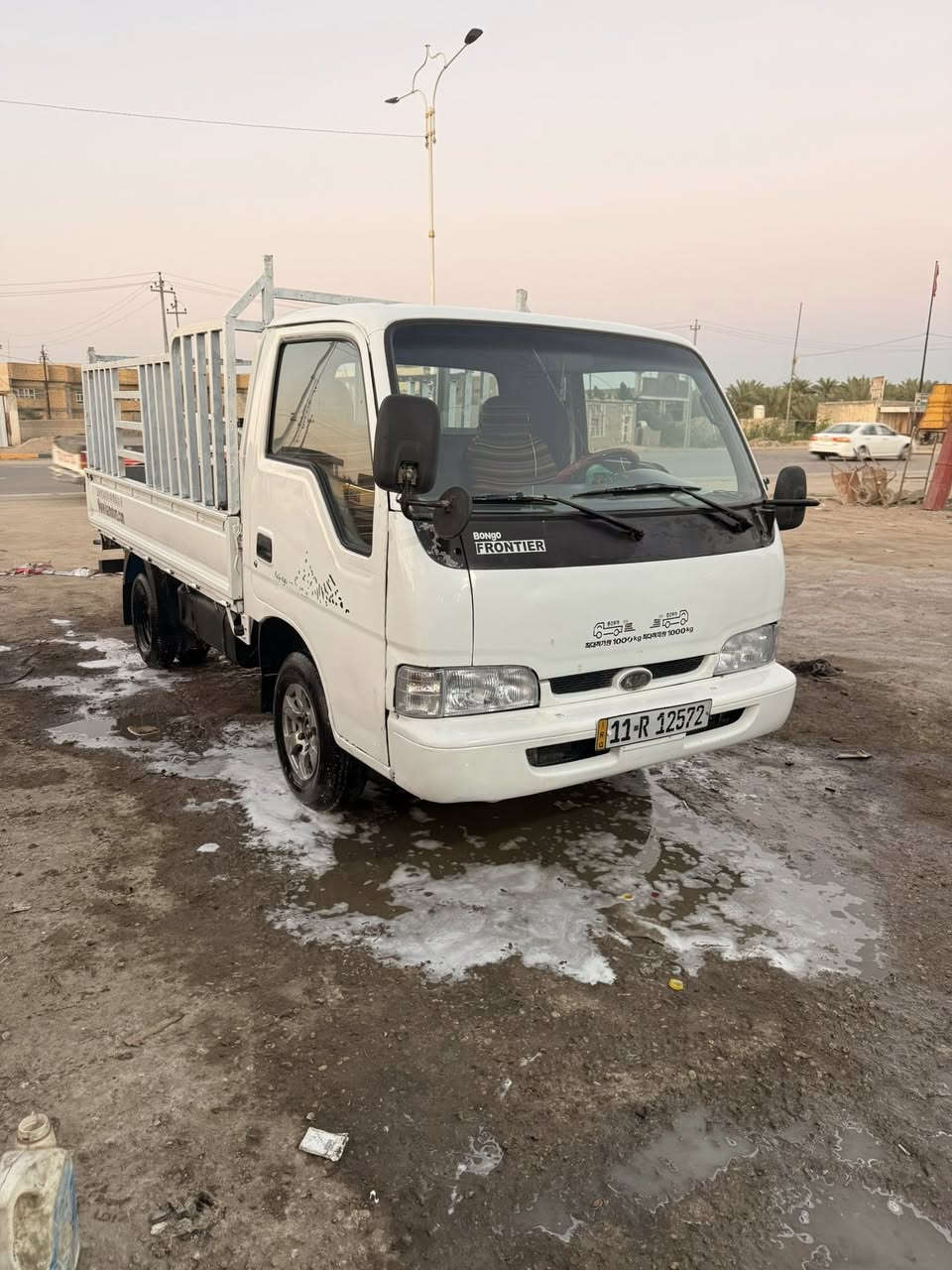 السلام عليكم للبيع كيه فنتيره موديل 2000  ثمانيه جنكال بدي طويل شاصي كفاله  مكينه كير اكسل كفاله سياره  بدون ضربه بيها رشات صبغ جاهزه كهربائيات كلها شغاله 
رقم انكليزي بغداد  تحويل سياره حلوه  السعر 55 وبيها مجال للشراي استفسار اكثر اتصل وبالخدمه***********
