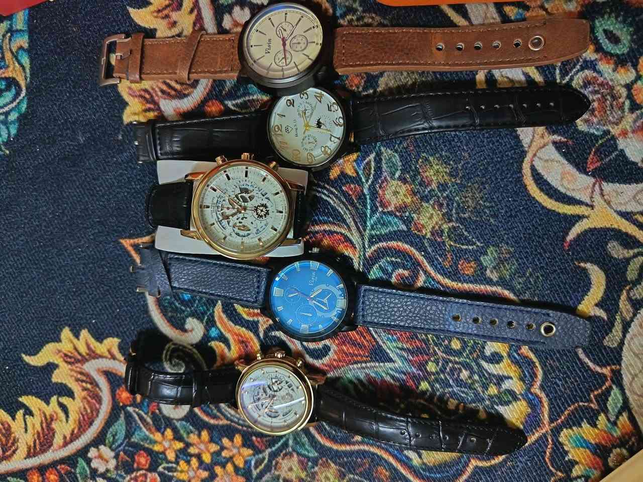 ساعات للبيع تصفيه محل نقص فقط باتري
الأسعار مناسبه


**إذا كنت صاحب هذا الإعلان وتريد حذفه لأي سبب، رجاءا أرسل رسالة إلى الدعم الفني**