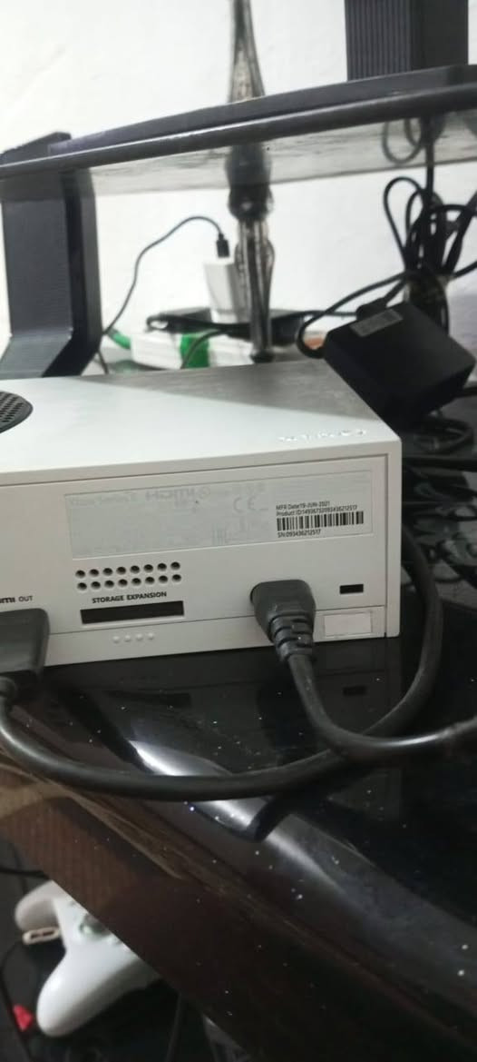 اكسبوس سيري s. ذاكره ٥١٢
اصدار الجهاز ٢٢
كامل ملحقات
مع جوستك اضافي كيم سير
مع سماعات خارجيه
شاشه سامسونج
Samsung S27D300GAM
السعر 500 الف قابل للتفاوض
متوفر توصيل لكل مدن العراق


**إذا كنت صاحب هذا الإعلان وتريد حذفه لأي سبب، رجاءا أرسل رسالة إلى الدعم الفني**