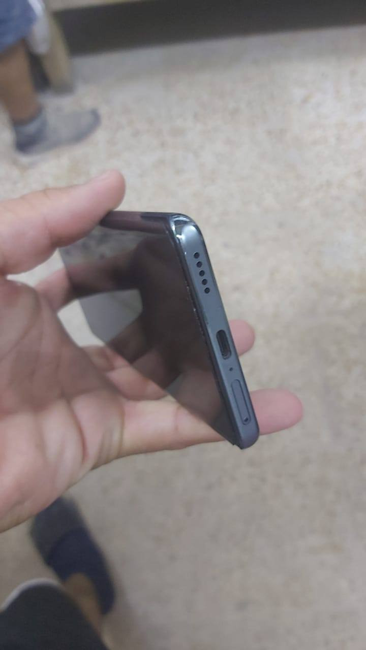 HONOR X9b 5G مكفول من الشخط مكاني نجف حرية هاذ رقمي *********** سعره 200 قفل قفل مو شراي لا تجي اخيك
