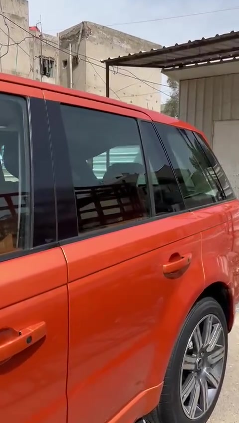 رانج سبورت ٢٠١٣
فول مواصفات 
وكالة سردار 
خليجي ... 
غير متواجد في تعليقات !!! 
‭
‭٠٧٧٠ ٩٤٤ ٤٩٩٩‬   
مكاني البياع او السيدية !‬
