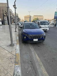 هونداي توسان 2022.   حادث جاملوغ صبغ فقط بنيد صبغ  صورة الحادث موجودة ...