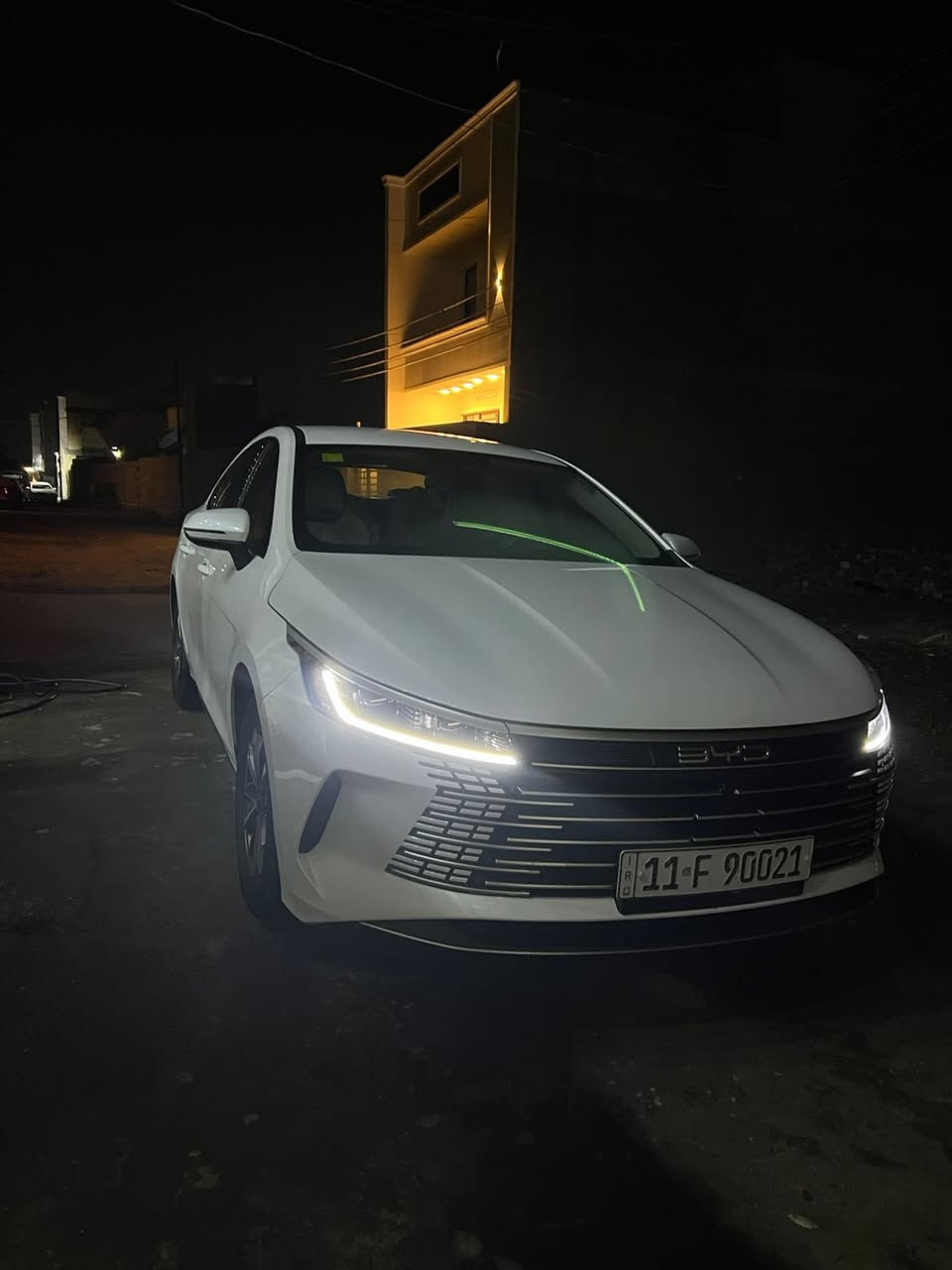 بي وأي دي سيارة 2025 زيرو مكفولة كفالة عامة رقم بغداد السيارة بااسمي مكان السيارة بغداد البياع سعر ع الخاص ***********
