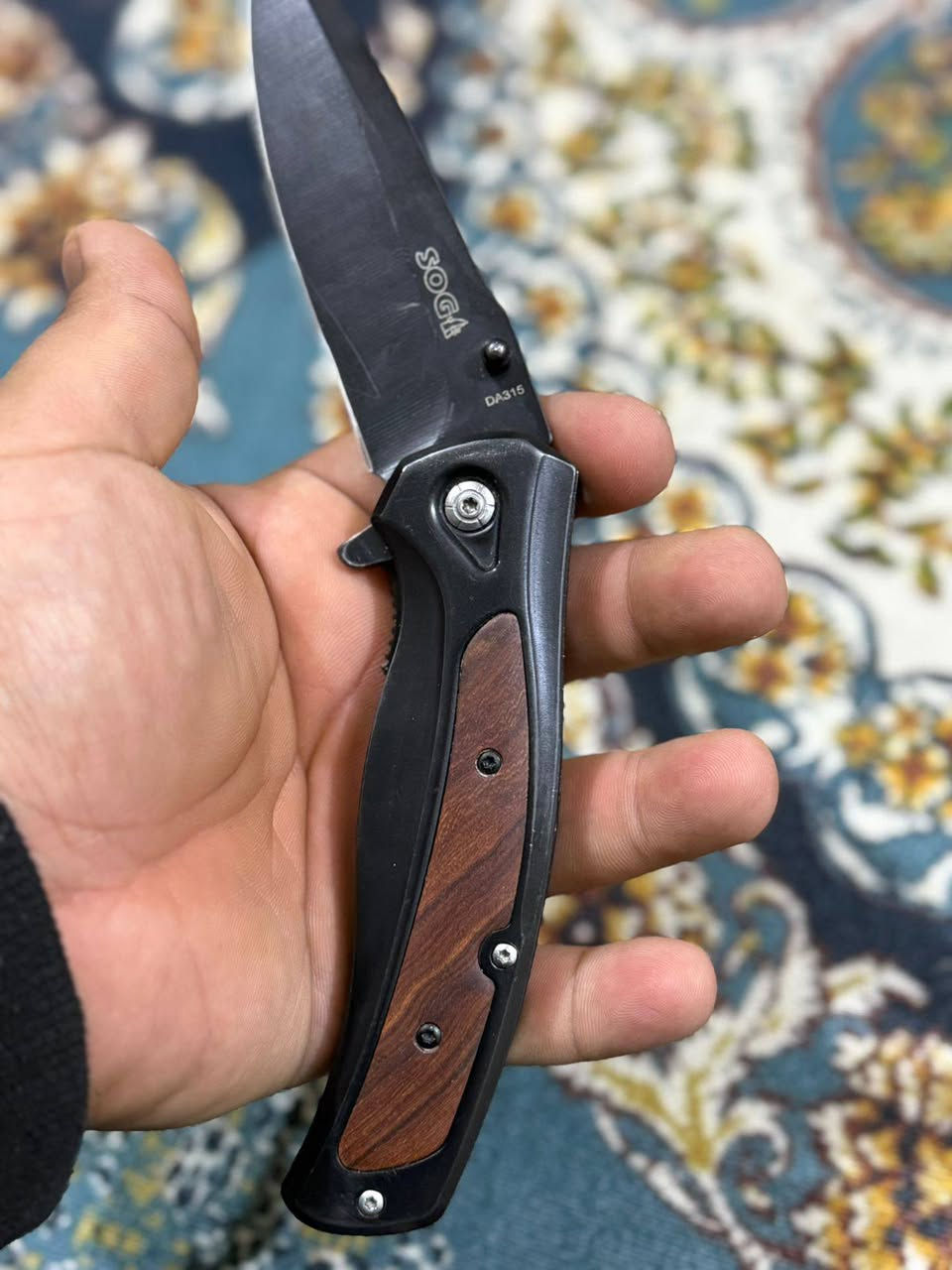 السلام عليكم سجينه ماركه SOG قطعه راقيه نضافه 95 السعر 100الاستفسار ***********
