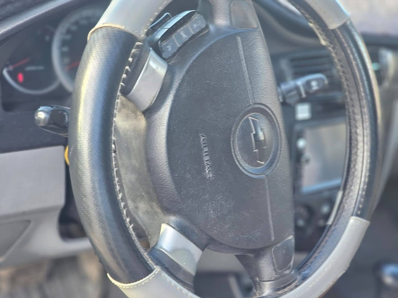 السلام عليكم اوبترا 2011 بدون صبغ السونار موجود بالصور كير مكينة خير من الله تبريد تدفئة شغال رقم سليمانية بسمي سنوية لل27 المكان ديالى المقدادية 
السعر 89وبيه مجال قليل
 غير متواجد عالفيس رقم صاحب السيارة
***********
