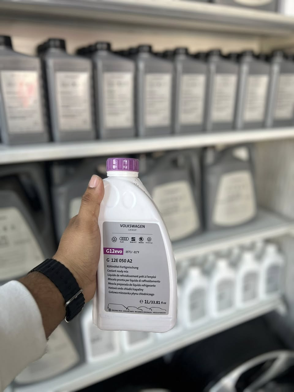 مجموعة Volkswagen _Group  الاصلية توفرت من :

1-زيوت المحرك🏅

 2-زيت الكير (هيدروليك لكير)🏅

3- ماء راديتر الزيتي 🏅

لجميع سيارات الفولكس واكن والاودي 😎 

(يعني بعد متحير وتضل تسئل شنو اخلي زيت محرك _شنو استخدم هيدروليك _ شنو افضل ماء زيتي )✅

كل هاي الدوخة خلصك منها مركزنا ⬇️

🔹 زيت المحرك 

SAE 0W-20
SAE 5W-40
SAE 0W-30
_____________

🔹 زيت الكير (هيدروليك لكير) 

🥇ATF 

🥇DSG

______________

🔹ماء الراديتر

🎗️G12

🎗️G13

وبالنسبة لموضوع التوصيل متوفر داخل وخارج بغداد 💙


**إذا كنت صاحب هذا الإعلان وتريد حذفه لأي سبب، رجاءا أرسل رسالة إلى الدعم الفني**