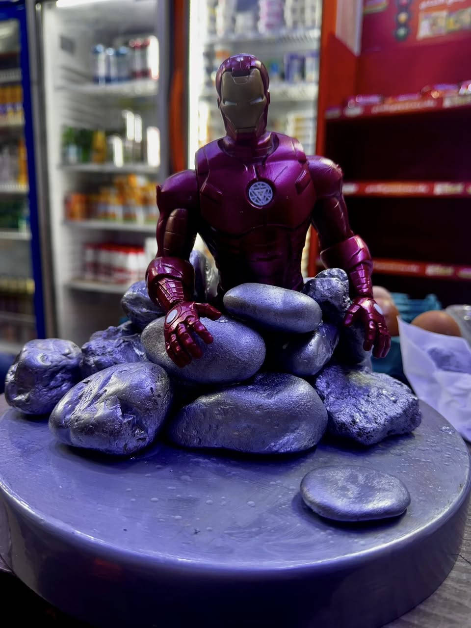 مجسم ايرون مان 
مجسم + قاعده خشب + حجر حقيقي 
وزن المجسم 3 كيلو ♥️للبيع


**إذا كنت صاحب هذا الإعلان وتريد حذفه لأي سبب، رجاءا أرسل رسالة إلى الدعم الفني**