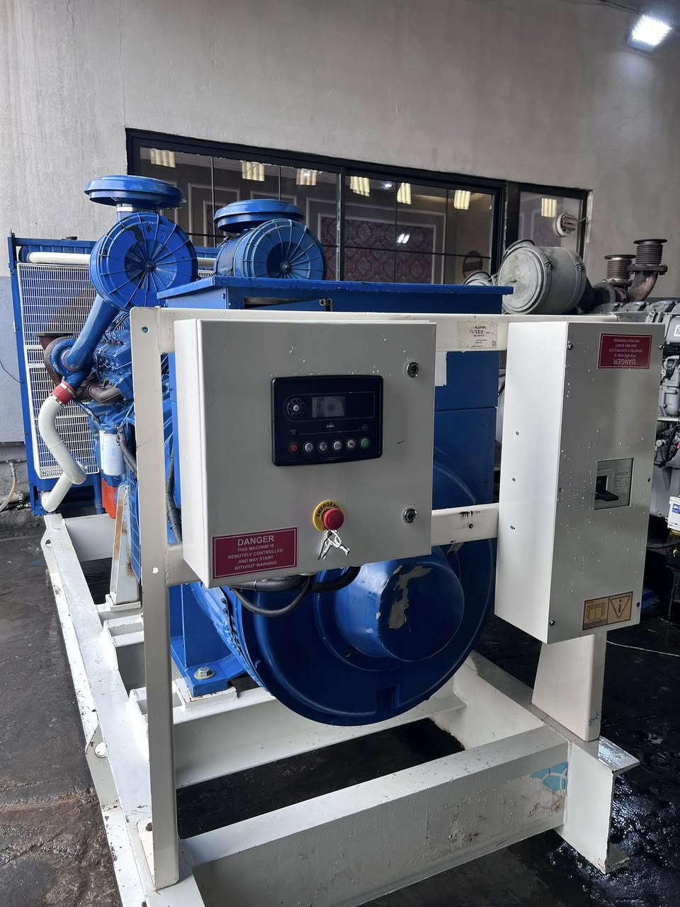 Perkins 3012
800KVA
***********
***********
