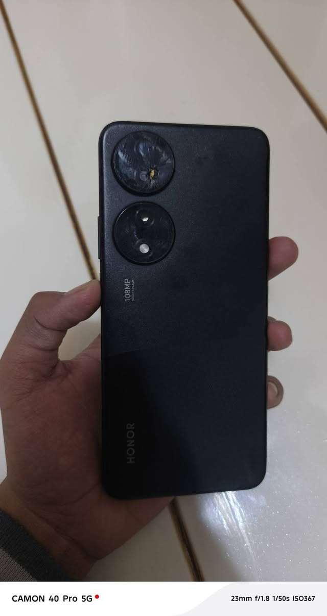 السلام عليكم هونر x7b  ذاكره ٢٥٦ جهاز كلش حلو ونظيف بي فطور بل شاشه وطبع خفيف وكامره خلفيه مغوشه  كربلاء الحرر  ***********
