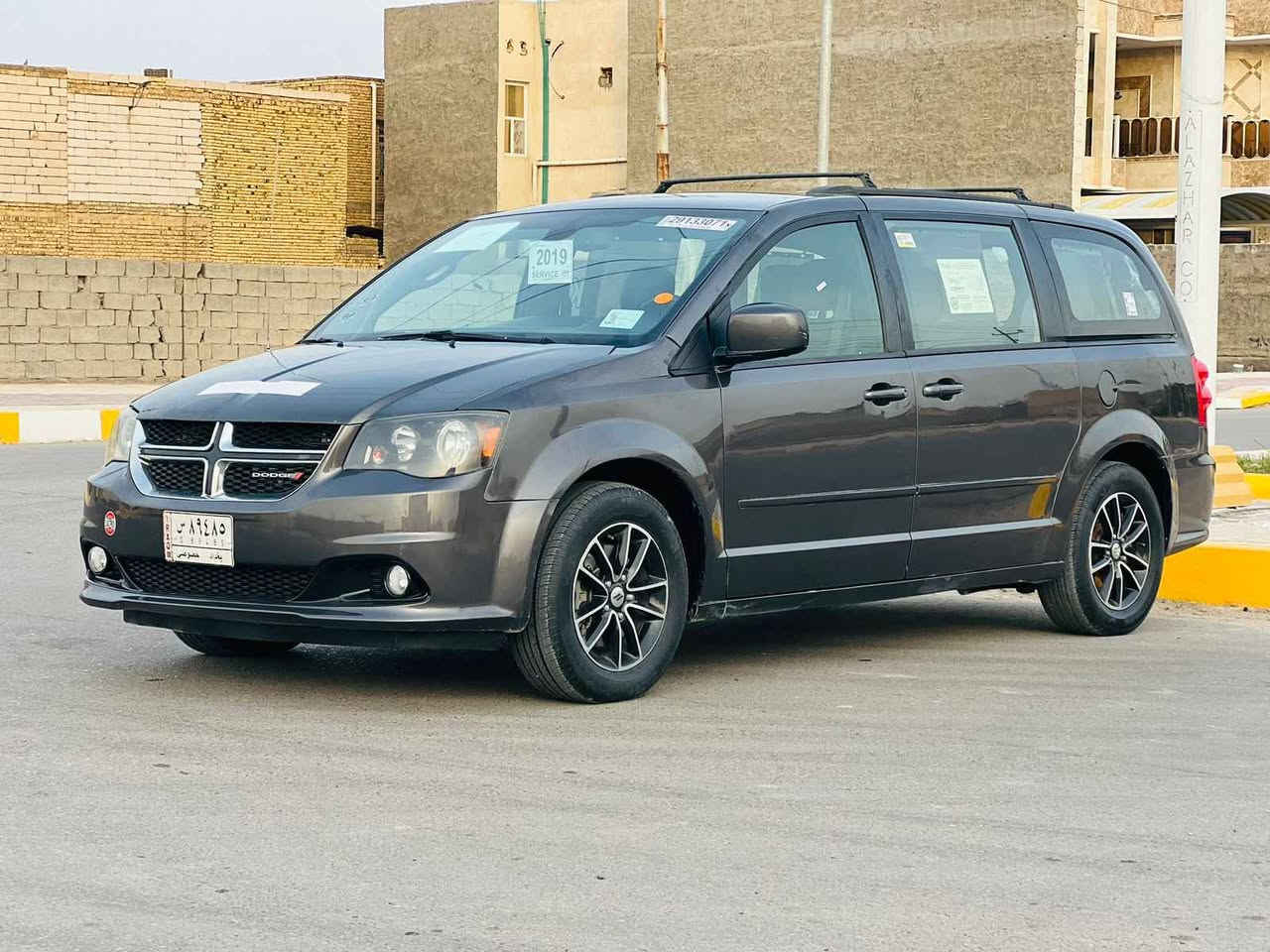 سلام عليكم دوج كرفان 2019 حره تحويل ثاني يوم وارد امريكي بيه باب امبدل ورشات صبغ ابيعك حزام مكفوله من ضربه قويه وتجيه وصبغ عام وشواصي والغود كفاله فول مواصفات كشن كهربائي جلد 7راكب 3قطع تبريد  6سلندر بيان كهربائيه جهتين بردات  جنطه شفط فول وجاهز الخير مكينه كير تبريد حداده مكان سياره الناصريه السعر 133وبيه مجال بسيط 

الرقم*********** Singapore
