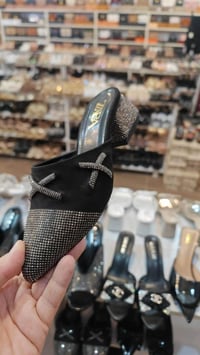 بە جوملەو بەتاک  بەردەستە  بە نرخێکی زۆر تایبەت بۆ زانینی نرخ کۆمێنتک ...