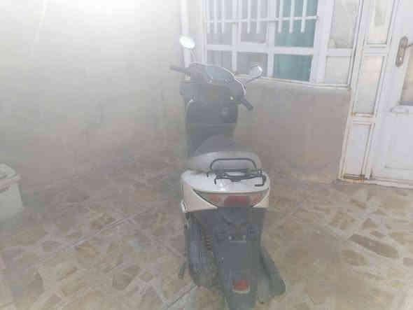 السلام عليكم
ماطور للبيع ابو السله
الماطور جاهز بريكات 
كهربائيّات شغاله تايرات انضاف 
الماطور مجفت جديد 
الى الاستفسار الاتصال على الرقم 
***********
