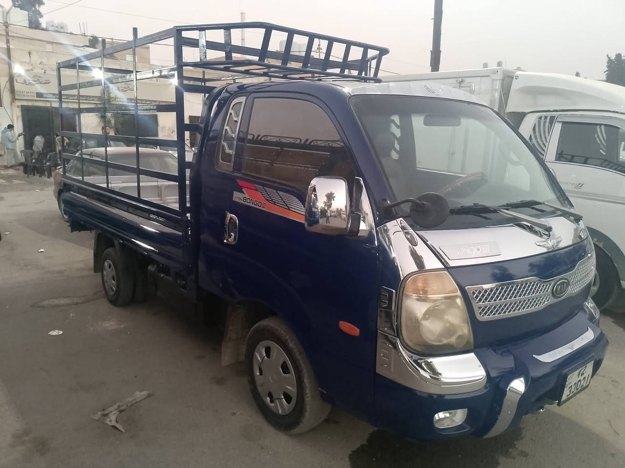 بكم كيا بنجو موديل 2010 فحص كامل ترخيص لشهر 11 محرك 3000اروبي اسود 0788716319 ابوامير


**إذا كنت صاحب هذا الإعلان وتريد حذفه لأي سبب، رجاءا أرسل رسالة إلى الدعم الفني**