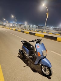 ماكس بوليس • دراجة نارية • معدل