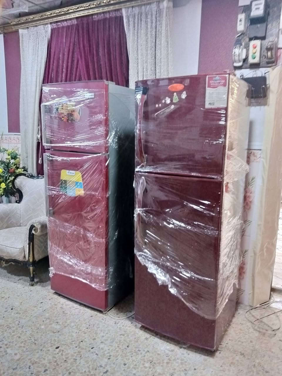 ثلااجات حجم 18قدم انضاف جداا شرط الشغل ولتجميد سعر الوحده 200 اوليه مجال مكاني الحيانيه ***********
