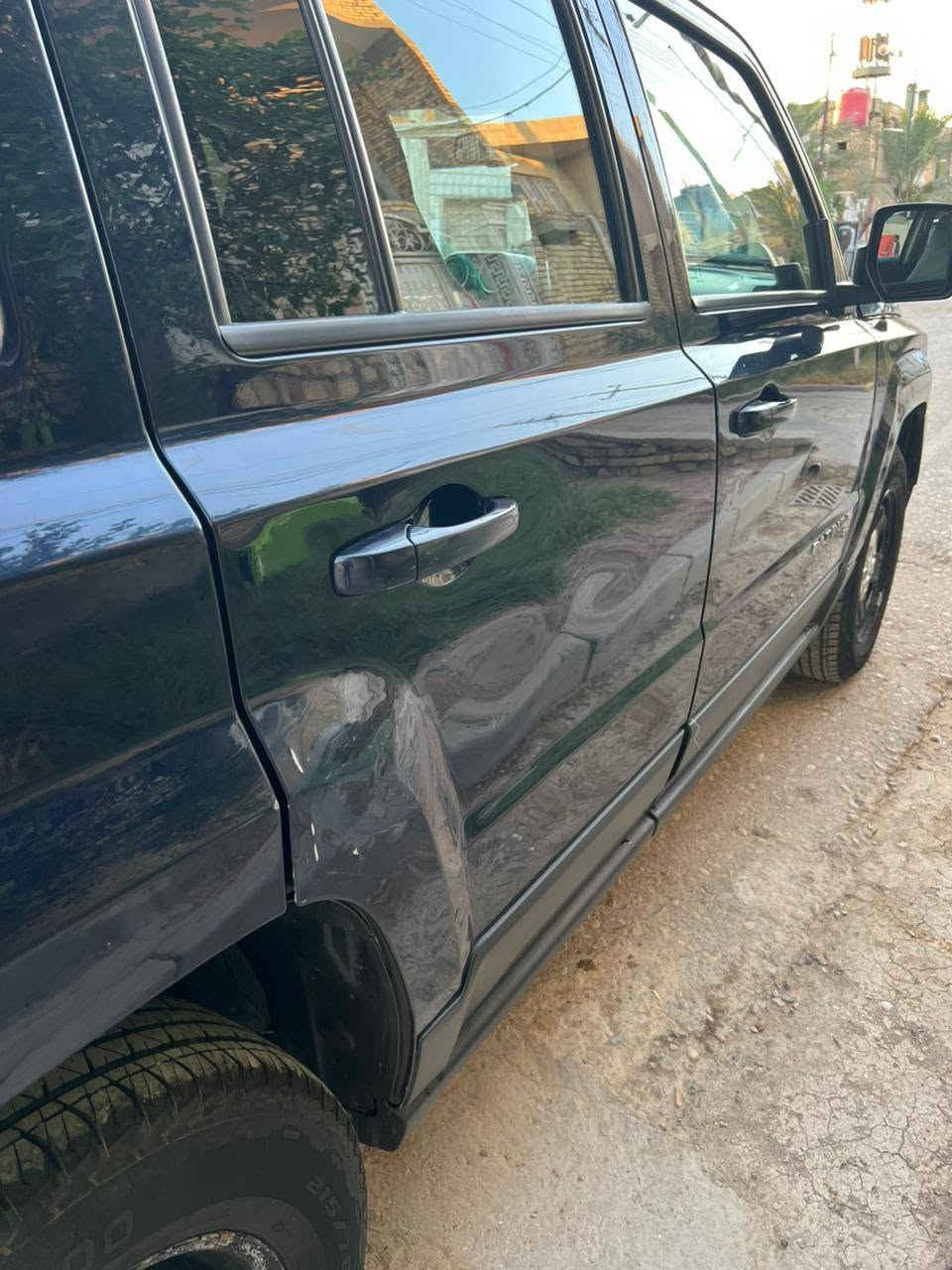 سلام عليكم جيب باتريوت مديل 16 سنويه  بسمي مشروع وطني تخم تاير حداديه جديده تبريد ثلج بيها 3 قطع صبغ والباقي كفاله مكاني ميسان الشراي يتصل ***********
