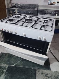 طباخ مستخدم..  شرط النظافه والشغل وبسعر مناسب.. للتواصل عالواتساب 0774...