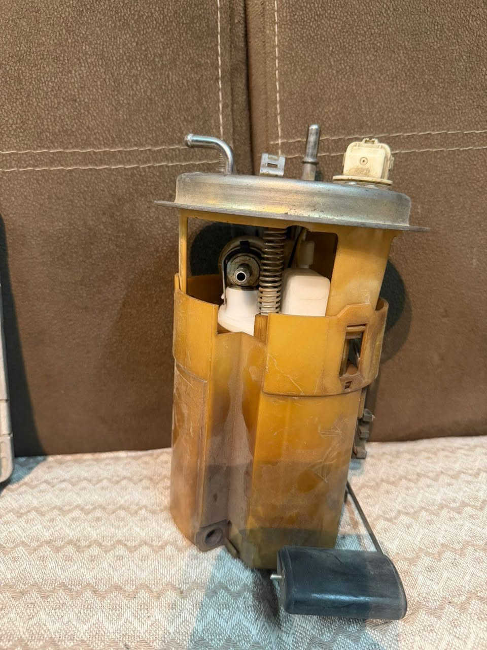 سلام عليكم غراض كيا سبكتره للبيع كلهن شغالات عل فحص سعرهن 200الف ***********
