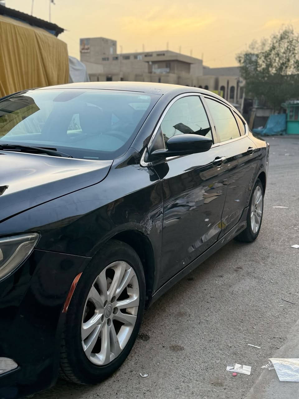 للبيع كلايسلر c200                                                                   مديل السياره 2015
فول موصفات ماعده الفتحة 
رقم الهاتف (***********)
