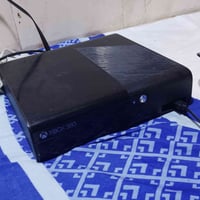 اكس بوكس360 • نسخة E • ١٥ لعبة