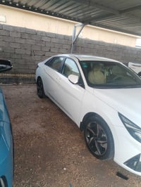 النترا خليجي اصلي فول  2023 ماشيه ٥٠ الف  مكفوله كفاله عامه السعر 183$...