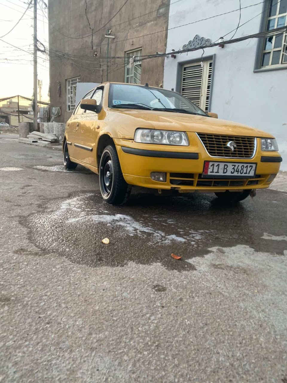 السلام عليكم سمند للبيع مديل 11 سياره حلوه ونضيفه تخم تاير ستوني شاهدهن رقم انكليزي سنويه لل29 مبدل بيه بنيد وجوملغ جهت السايق  السعر 33 وبيه مجال المكان نجف  الاتصال ***********
